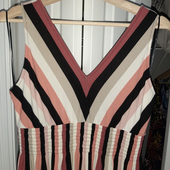 Maxi Dress - Picture 4 of 4